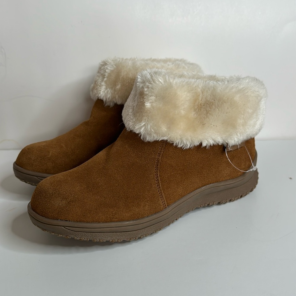 Minnetonka Southtown Suede Water Resistant Ankle Boots